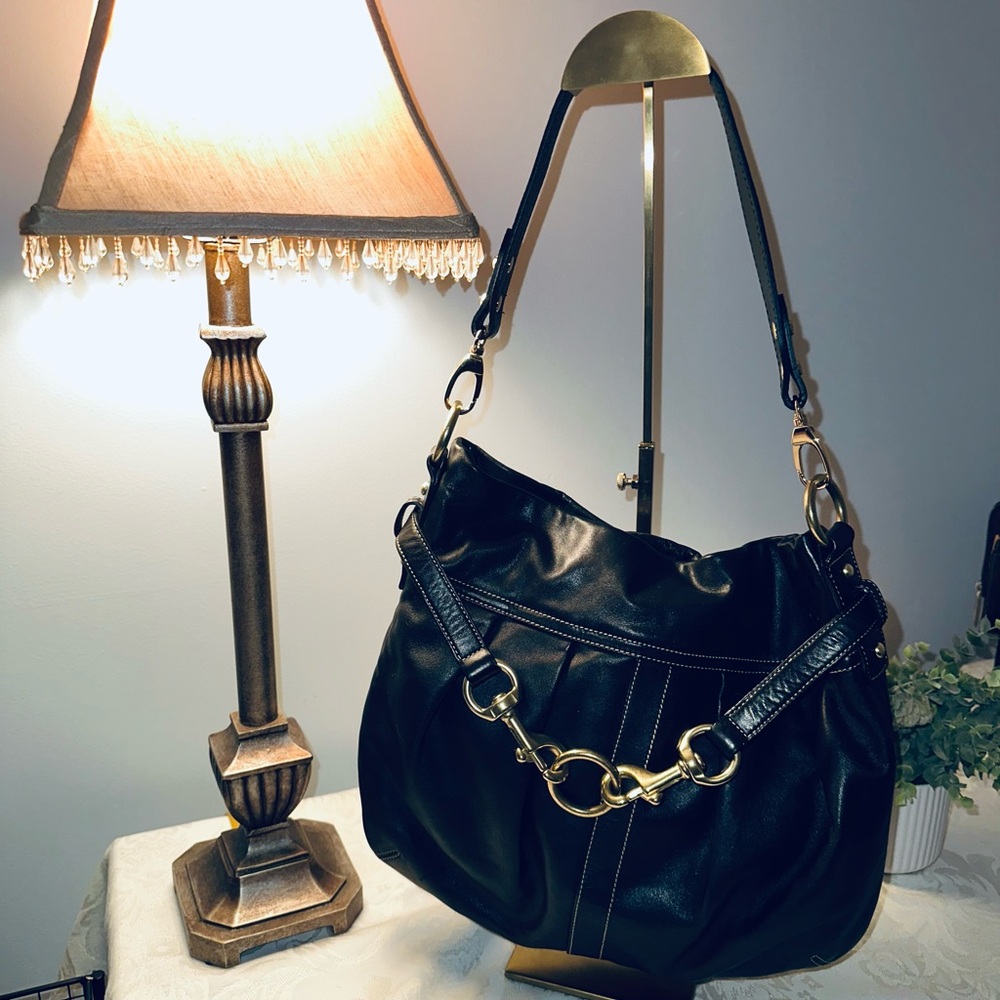 Coach Vintage Hampton Belted Hobo bag with brass hardware, style F10205